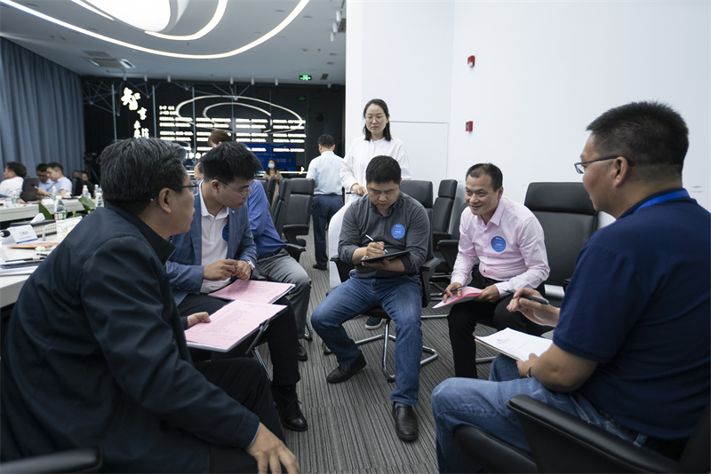 共創(chuàng)小組